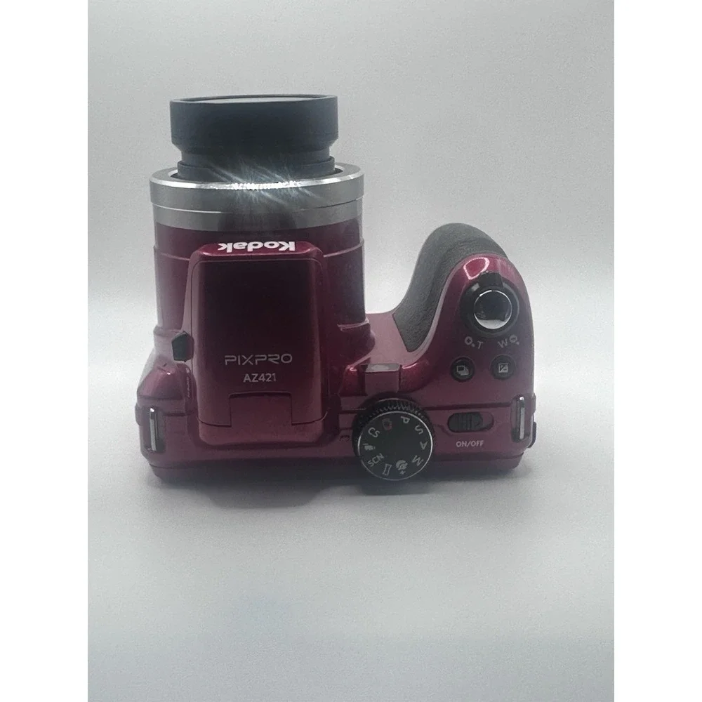 Kodak PIXPRO AZ421 16MP 42x Optical ZM Camera Red Untested For Parts/ Repair